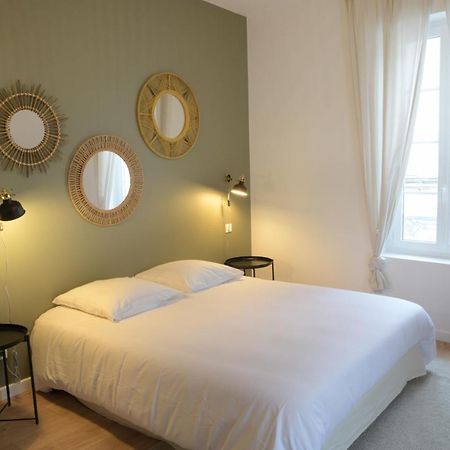 T3 de charme situé en hyper centre avec wifi, netflix, linge, draps, savons et serviettes fournis Cognac Extérieur photo